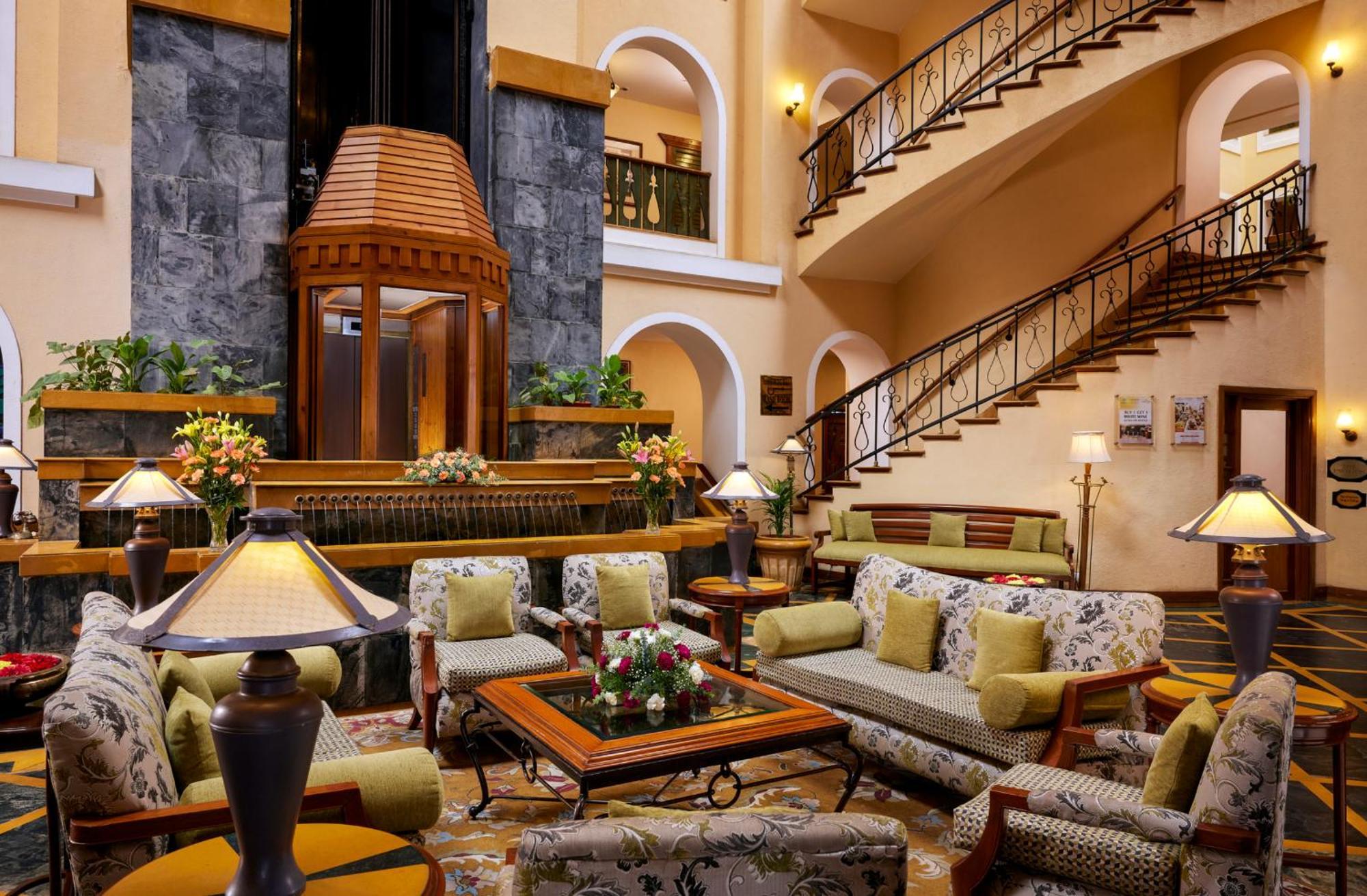 Fortune Resort Sullivan Court, Ooty - Member Itc Hotels' Group Bagian luar foto
